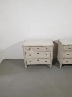 Swedish Gustavian Style 1870s Gray Painted and Carved Three Drawer Chests Pair - 3595852