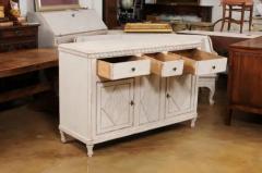 Swedish Gustavian Style 19th Century Painted Sideboard with Carved Motifs - 3547430