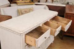 Swedish Gustavian Style 19th Century Painted Sideboard with Carved Motifs - 3547433