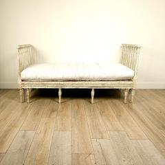 Swedish Gustavian Style Day Bed circa 1900 - 4650625