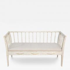 Swedish Gustavian Style Gray Painted Sofa Bench with Raised Diamond Motifs - 3782137