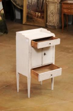 Swedish Late Gustavian Period 1820s Painted Bedside Table with Drawers and Doors - 3544912