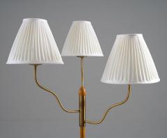 Swedish Modern Floor Lamp in Brass and Wood - 3113779