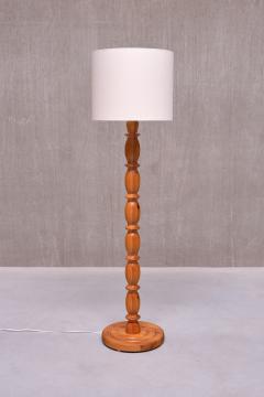 Swedish Modern Floor Lamp in Carved Solid Pine Wood 1960s - 3821729