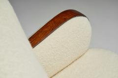Swedish Modern Sofa with Stained Oak Frame and in White Upholstery Sweden 1940s - 4142630
