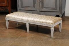 Swedish Neoclassical Style 1880s Painted Wood Bench with Carved Waterleaf Motifs - 3485692