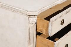 Swedish Painted Breakfront Three Drawer Commode with Dentil Molding circa 1880 - 3417198