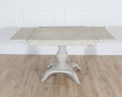 Swedish Painted Pedestal Drop Leaf Table circa 1880 - 4353514