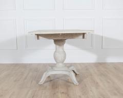 Swedish Painted Pedestal Drop Leaf Table circa 1880 - 4353552