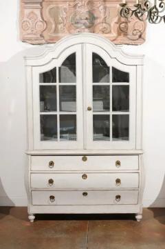 Swedish Rococo Style 19th Century Painted Wood Vitrine Cabinet with Glass Doors - 3472502