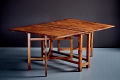 Swedish Table in Pine with two folding Leaves - 4683479