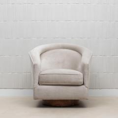 Swivel Chair in Grey Velvet with Wood by MOGUL IN STOCK - 4208118