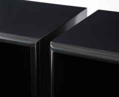 T H Robsjohn Gibbings Gibbings Black Satin Lacquer Nightstands - 2198482