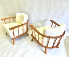 T H Robsjohn Gibbings Pair of Mid Century Modern Lounge Chairs by T H Robjohn Gibbings - 3319524