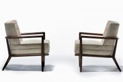 T H Robsjohn Gibbings Pair of T H Robsjohn Gibbings Lounge Chairs in Romo Fabric for Widdicomb - 2820525