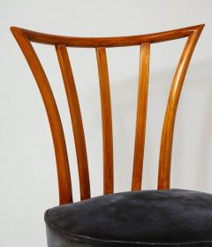 T H Robsjohn Gibbings Set of Four Mid Century Modern Chairs in the Manner of Robsjohn Gibbings - 1557048