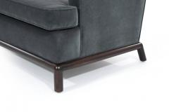 T H Robsjohn Gibbings T H Robsjohn Gibbings for Widdicomb Model 1676 Sofa - 332602