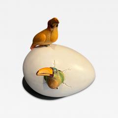 TOUCANS HATCHING OUT OF EGG SCULPTURE BY HECTOR GONZALEZ - 2665432