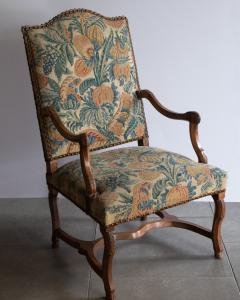 TWO 18TH CENTURY REG NCE PERIOD FRENCH ARMCHAIRS - 3598632