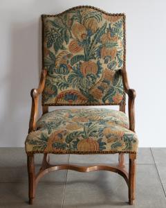 TWO 18TH CENTURY REG NCE PERIOD FRENCH ARMCHAIRS - 3598634
