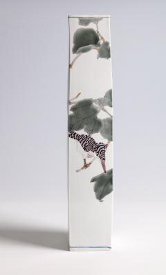 Takegoshi Jun Rectangular Vase with Crested Kingfishers ca 2000 - 3913391