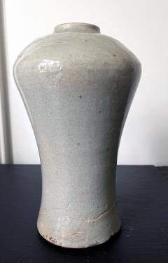 Tall Korean Ceramic Storage Jar Joseon Dynasty - 2077104