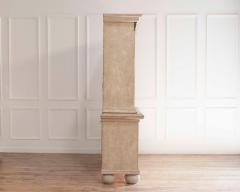 Tall Swedish cabinet in soft grey two piece early mid 19th century - 4437814