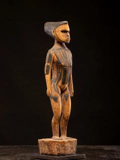 Tattooed Male Ancestor Figure Yap Island Federated States of Micronesia - 4753312