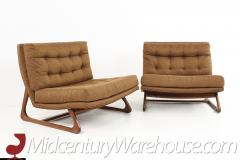 Thayer Coggin Sculpted Walnut Sled Leg Slipper Lounge Chairs A Pair - 2570178
