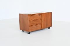 Theo Tempelman Theo Tempelman large writing desk in walnut AP Originals The Netherlands 1960 - 4099092