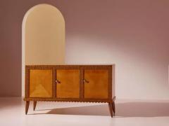 Three door sideboard in oak wood with carved chestnut inserts Italy 1940s - 3919441