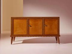 Three door sideboard in oak wood with carved chestnut inserts Italy 1940s - 3919446