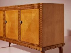 Three door sideboard in oak wood with carved chestnut inserts Italy 1940s - 3919510