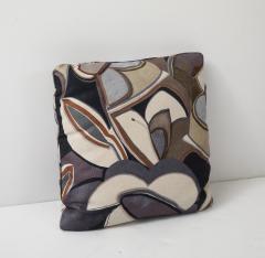 Throw Pillows upholstered in Margaritas Neutro by Dedar - 4370018