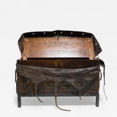 Tibetan Nomads Trunk Table - 4256481