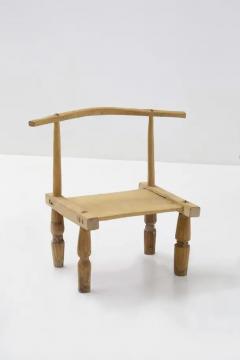 Tiny Wooden Chairs in Style African - 3652584