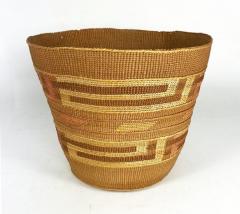 Tlingit berry basket - 4375648