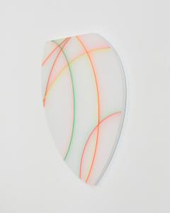 Tom Henderson Shield I - 4808870