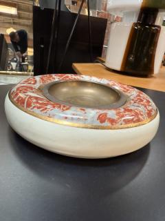 Tommaso Barbi Ceramic and Brass Centerpiece Bowl with Red Marbleized Glaze - 4297454