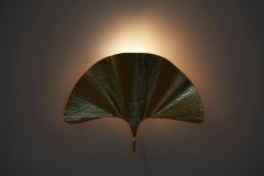 Tommaso Barbi Set of 2 Huge Ginkgo Leaf Brass Wall Lights or Sconces in the manner of Tommaso - 1188194