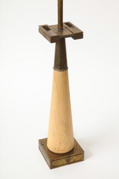 Tommi Parzinger Wood and Patinated Brass Table Lamp by Tommi Parzinger for Stiffel - 3299209
