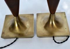 Tony Paul Pair of Tony Paul Style Walnut and Brass Table Lamps 1950s - 2984840