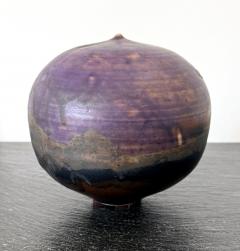 Toshiko Takaezu Ceramic Closed Form Moon Pot by Toshiko Takaezu - 4587234
