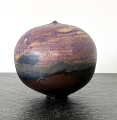 Toshiko Takaezu Ceramic Closed Form Moon Pot by Toshiko Takaezu - 4587235