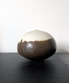 Toshiko Takaezu Ceramic Closed Form Vessel with Rattle by Toshiko Takaezu - 2520741