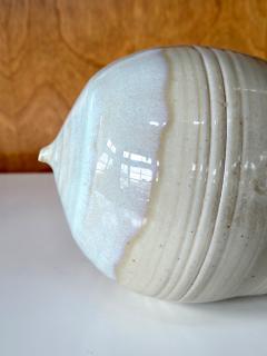 Toshiko Takaezu Ceramic Moon Pot with Rattle by Toshiko Takaezu - 3613545