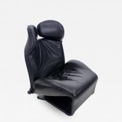 Toshiyuki Kita Exceptional Italian Modern Wink Recliner by Toshiyuki Kita for Cassina - 1051268