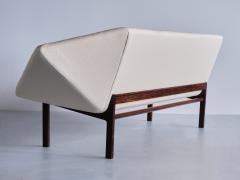 Tove Edvard Kindt Larsen Tove Edvard Kindt Larsen Prisma Sofa Ludvig Pontoppidan Denmark 1963 - 3355773