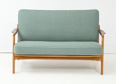 Tove Edvard Kindt Larsen Tove Edvard Kindt Larsen Teak and Oak Settee circa 1950s - 1123928