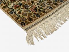 Traditional Handwoven Indian Wool Carpets India 1960s - 4282591